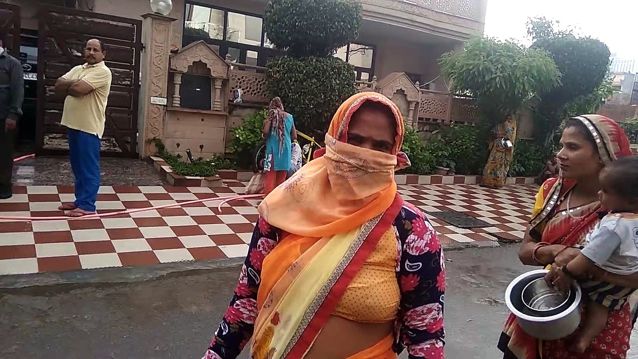 Greater Noida mein jarurat Bandhan ke liye khana bitrate