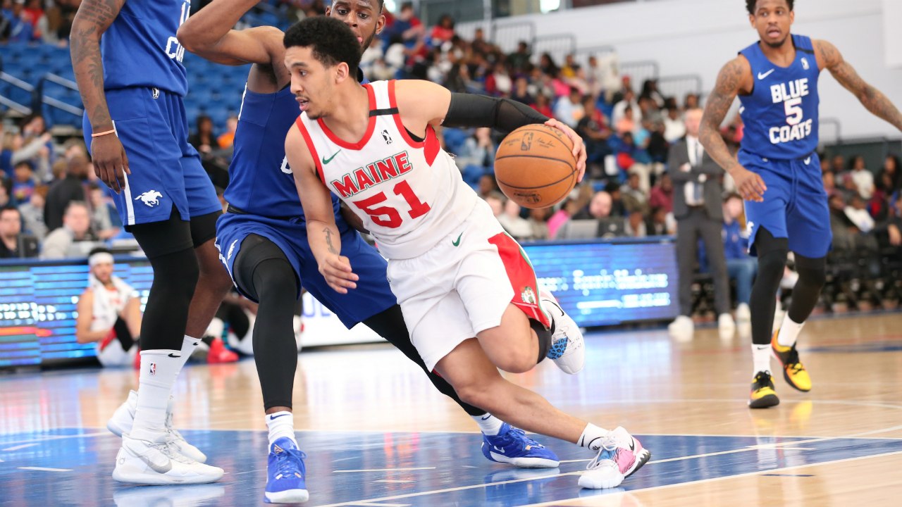 Tremont Waters Best 3-Pointers of the Season