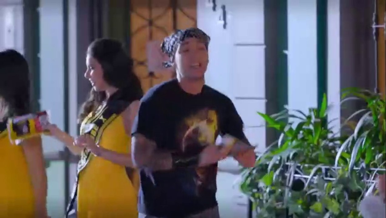 Vecinos Temporada 8 Capítulo 4 Completo (domingo 3 de mayo)