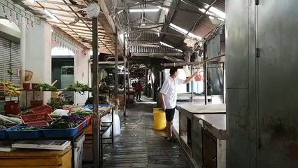 Malaysians continue to avoid crowded areas on Day One of CMCO