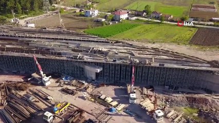 Kuzey Marmara Otoyolu'nda Devam Eden Çalışmalar Böyle Görüntülendi
