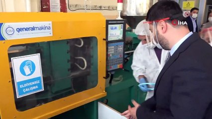 Meslek Lisesinde Günde 10 Bin Siperlik Maske Üretme Gururu