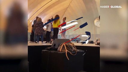 Jennifer Lopez, Super Bowl gösterisinin kamera arkasını takipçileriyle paylaştı