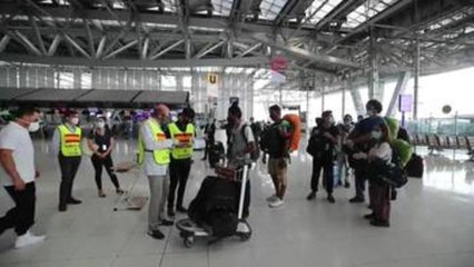 España repatría a 87 españoles atrapados en Tailandia por la pandemia