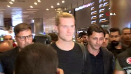 Karius'tan Beşiktaş taraftarına veda mesajı