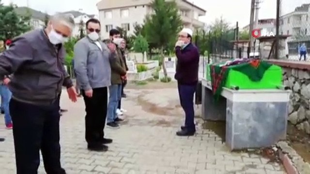 5. katın balkonundan düşen 1 yaşındaki Öykü, gözyaşları arasında toprağa verildi