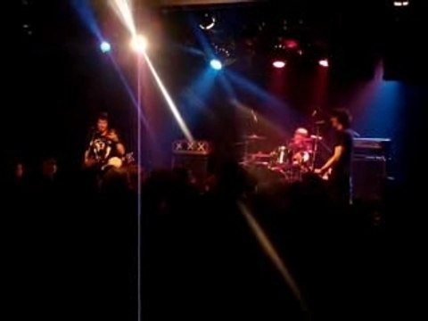 guerilla poubelle demain il pleut