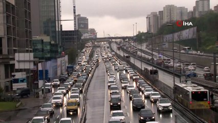 İstanbul Trafiği Alışılmış Haline Geri Döndü