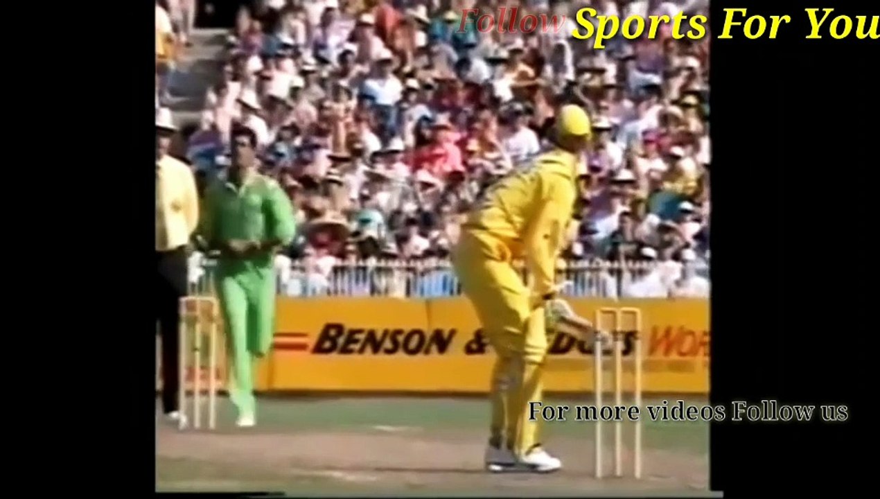 Best Of Waqar Yonis (King Of Reverse Swing)