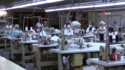 Kocaeli'deki meslek kursları 1 milyon maske üretti