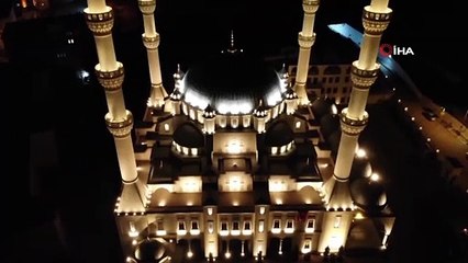 Korona virüse karşı dua sesleri yükselmeye devam ediyor