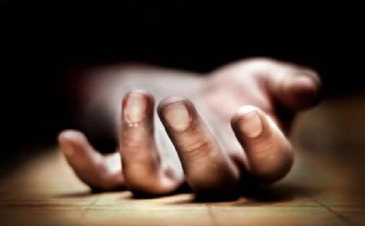 बांदा में एक ही परिवार के चार लोगों की गला रेतकर हत्या