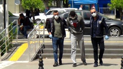 Bebeğinin boğazına bıçak dayayan zanlı tutuklandı