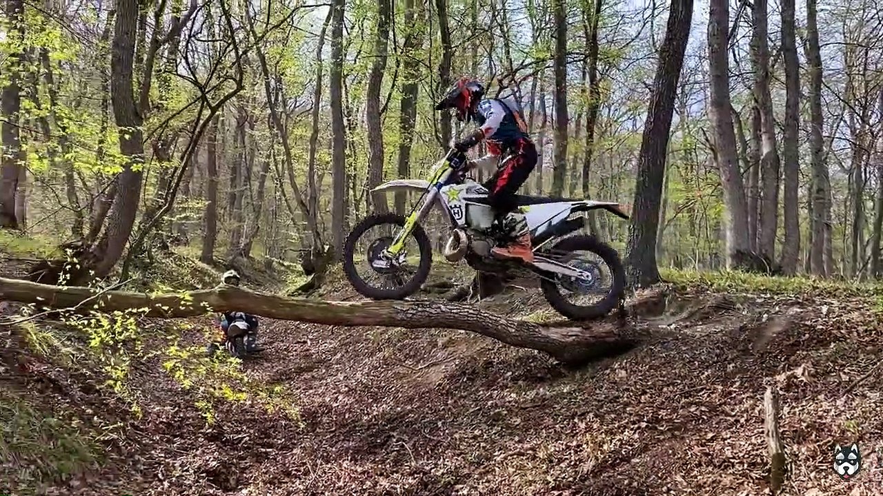 2020 Fails Compilation ( 720 X 720 )