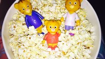 DANIEL Tiger TOYS Movies Popcorn and DOUGHNUTS at Universal City Walk-