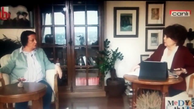 Ayşenur Arslan fena çuvalladı!