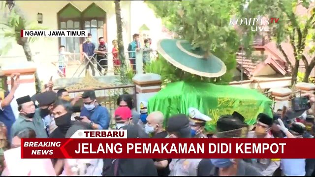 Detik-Detik Pemakaman Didi Kempot