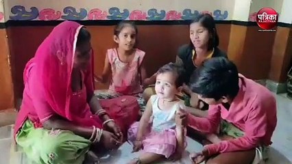 VIDEO : लॉकडाउन : बच्चे सुन रहे दादी-नानी की कहानियां, रामायण-महाभारत का भी बढ़ा क्रेज