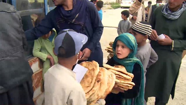 ارتفاع أسعار المواد الأساسية بأفغانستان بالتزامن مع شهر رمضان