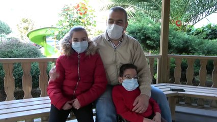 Sandalye dansı yaparak sosyalleşen ve engelleri aşan çocuklar eski günlerini özlüyor