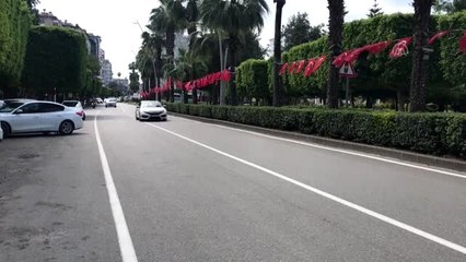 Doğu Akdeniz'de "evde kal" çağrısına uyuluyor