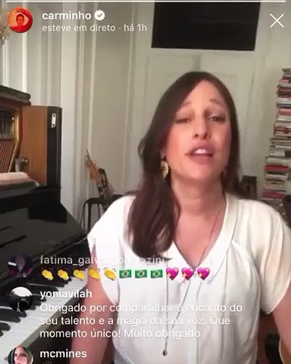 Carminho indignada com as pessoas que lhe ligaram durante o direto no Instagram