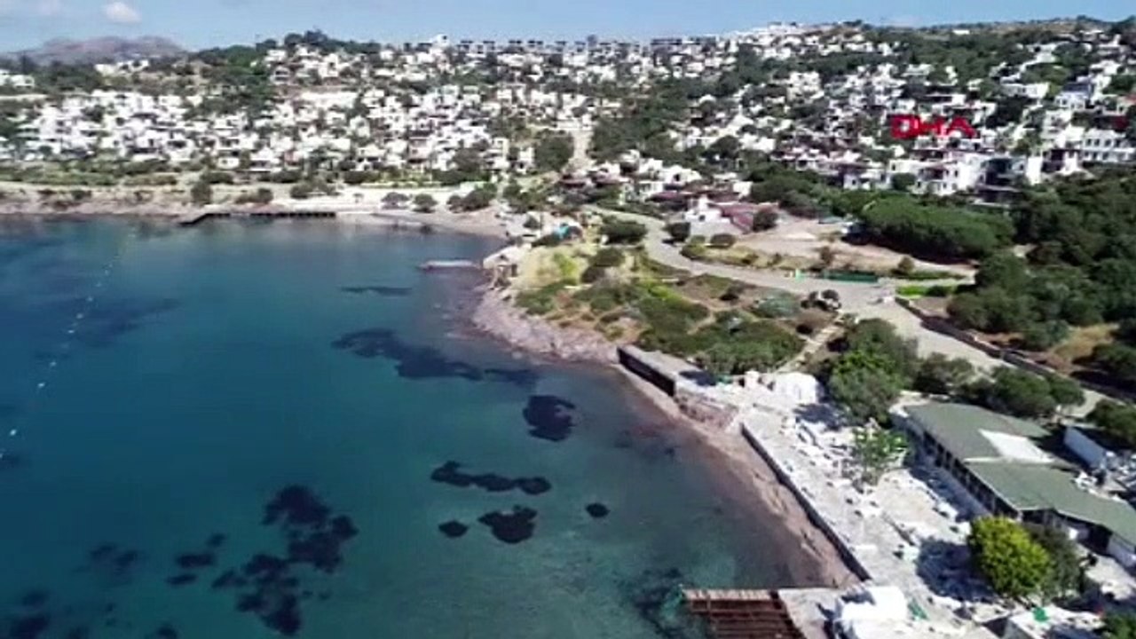 Yılmaz Özdil'in villasının kaçak bölümleri yıkı...