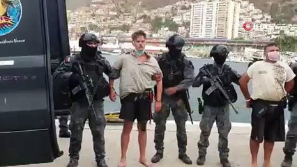 Venezuela'ya Maduro'yu devirmek için bir garip 'operasyon': "Ramboculuk oynadığı" iddia edilen 2 ABD vatandaşı tutuklandı