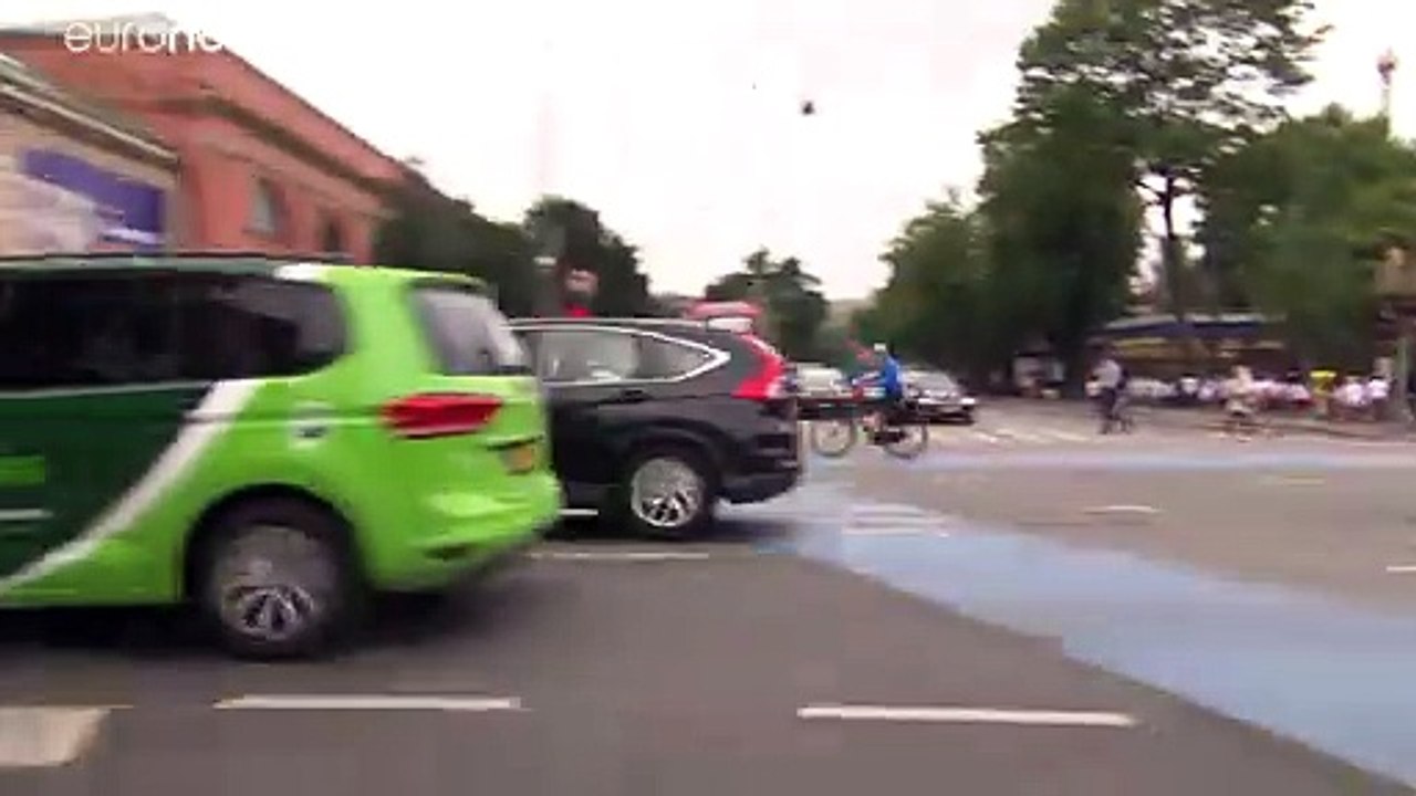 Automobilindustrie in der Krise - Hersteller fordern Kaufprämien