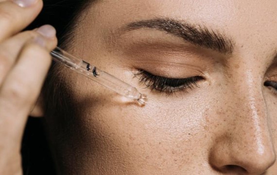 Argireline Is the Anti-Aging Skincare Ingredient You Didn’t Know You Needed