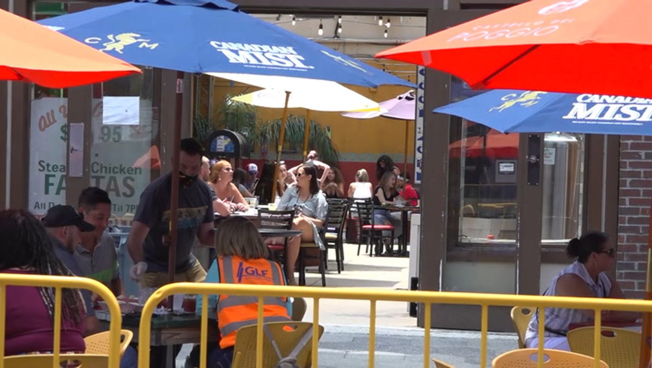 Tampa closing streets to help restaurants