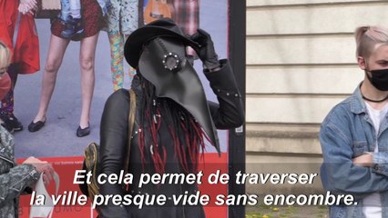 Coronavirus: une artiste de Vilnius lance la "Mask Fashion Week"