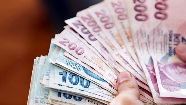 Mayıs ayı burs ve kredi ödemeleri öğrencilerin hesaplarına yatmaya başladı