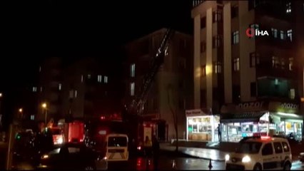 Çatı yangını paniğe neden oldu
