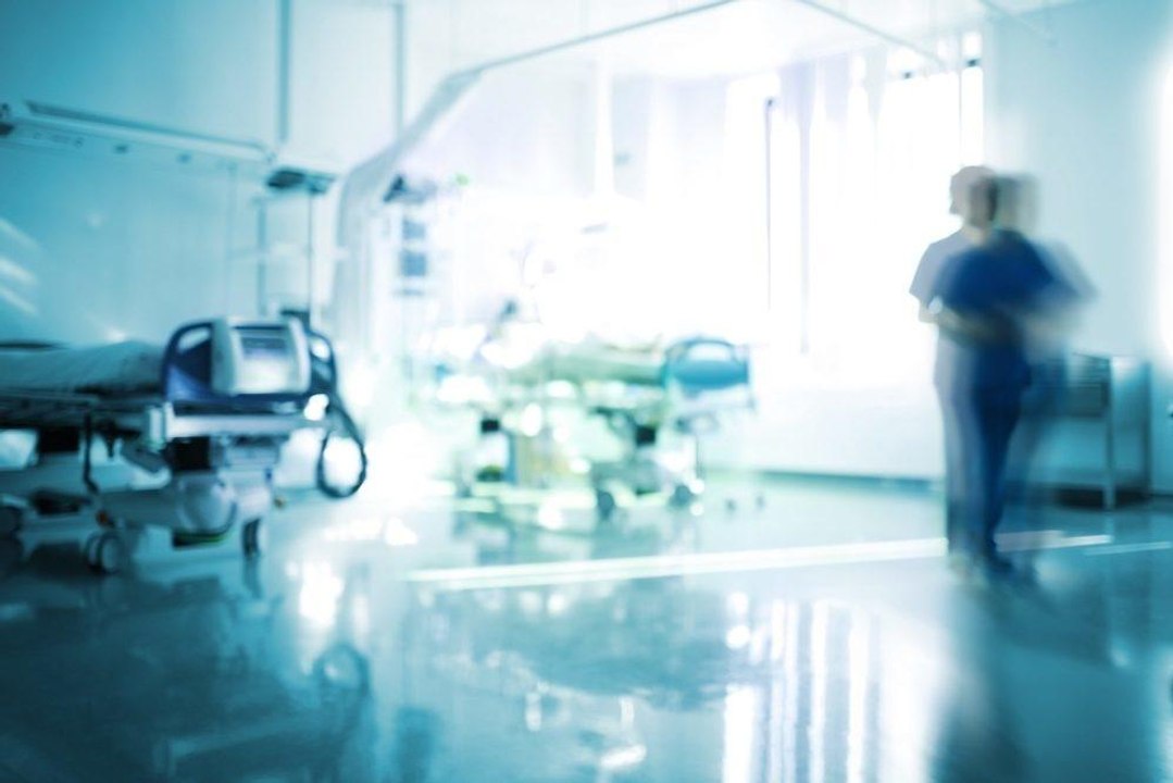 Some Hospitalized COVID-19 Patients Experience ICU Delirium—Here's What That Means