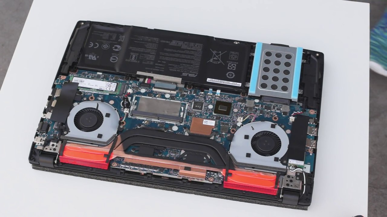 ASUS GL502 - disassembly and upgrade options