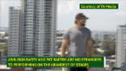 Barty and Rafter drop in on Brisbane Hospital