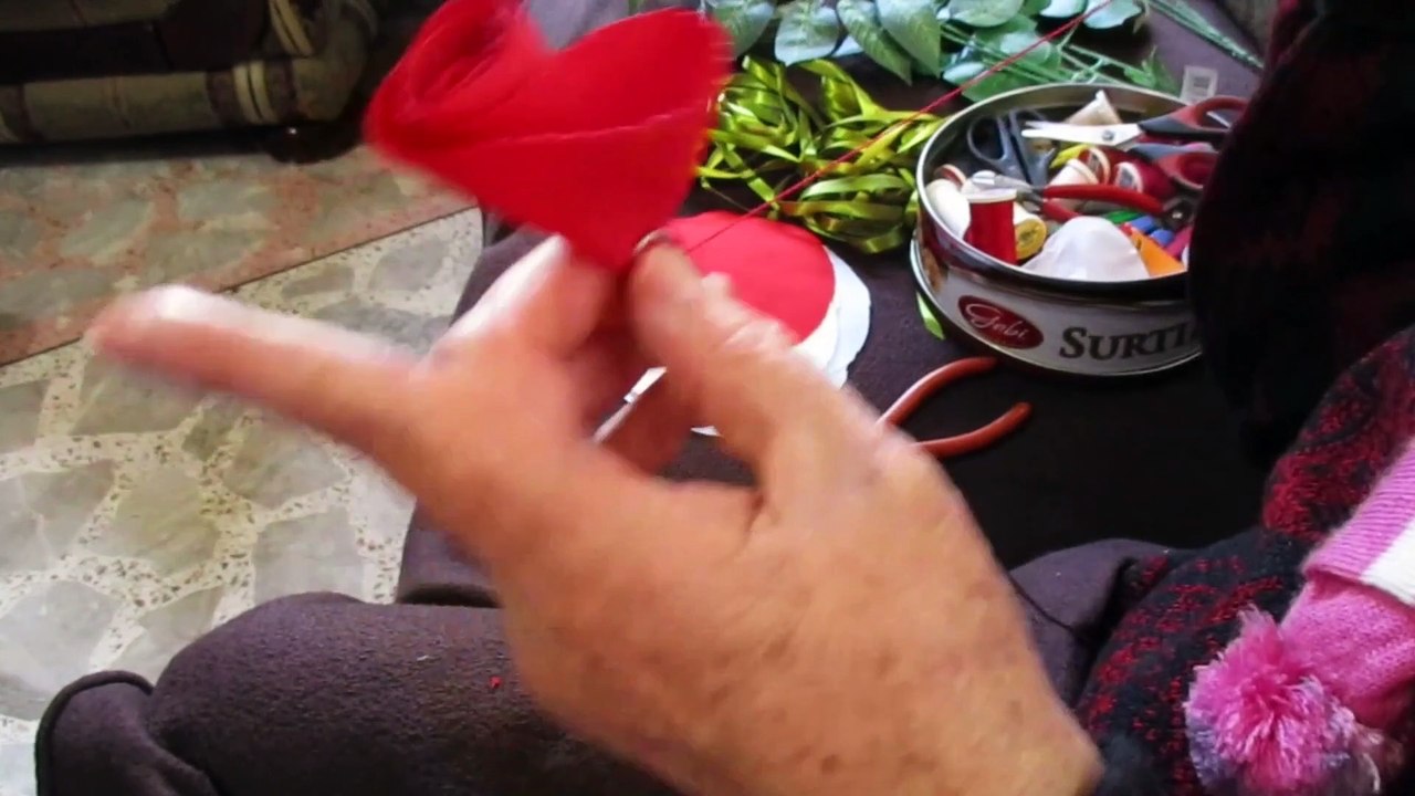 Como Hacer Rosas Con Tela de Reciclaje