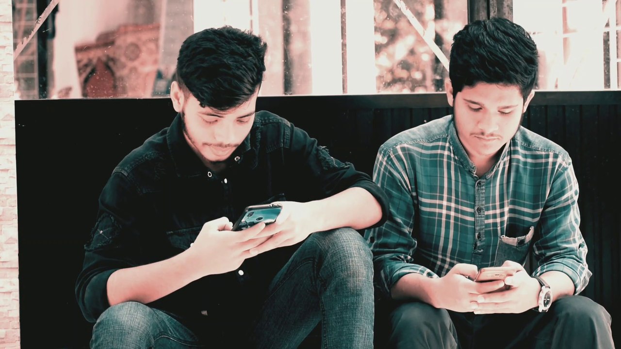 Dhormer Pothe || This Very heart touching video|| Bangla New Short Film 2020||