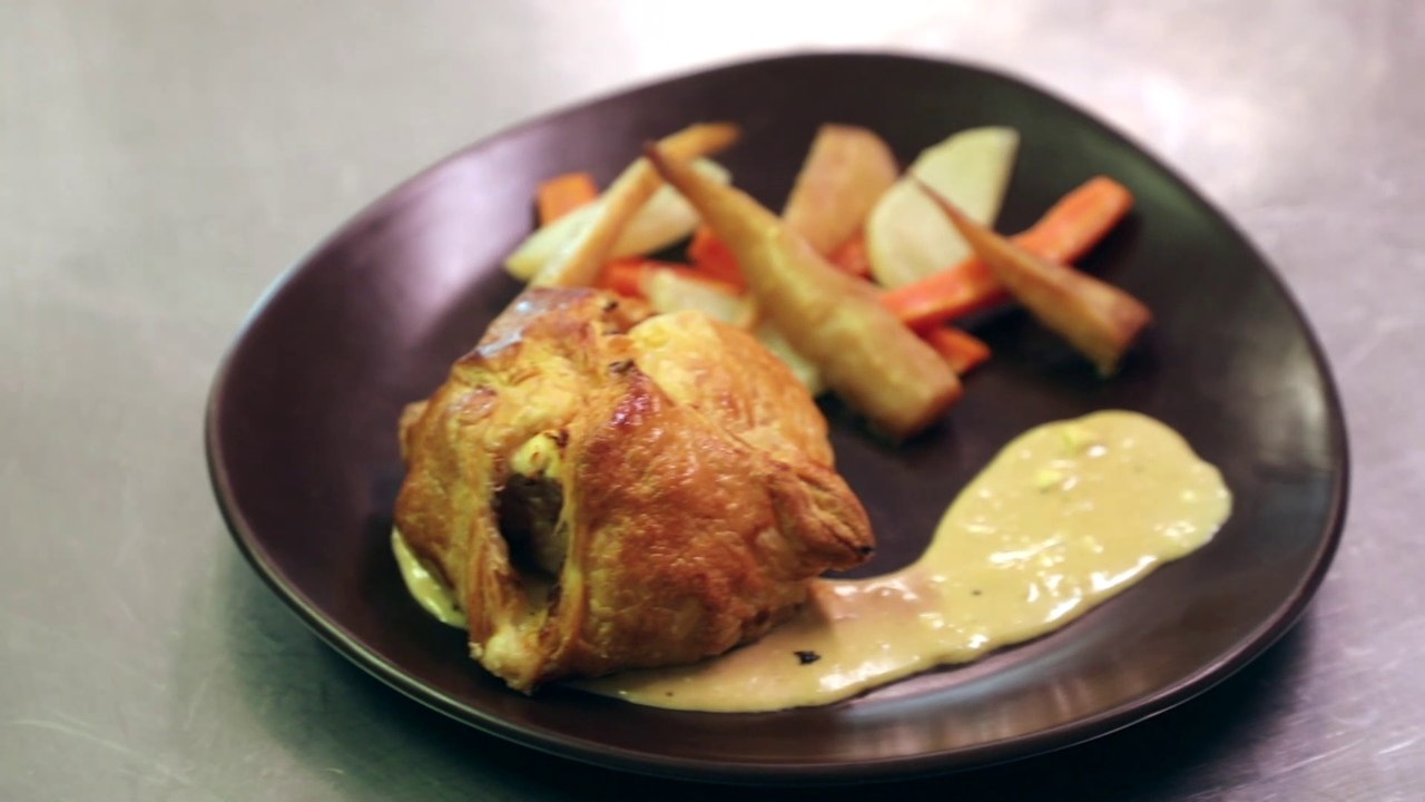 Recette Tricorne de mignon de porc au Gaperon et à la crème