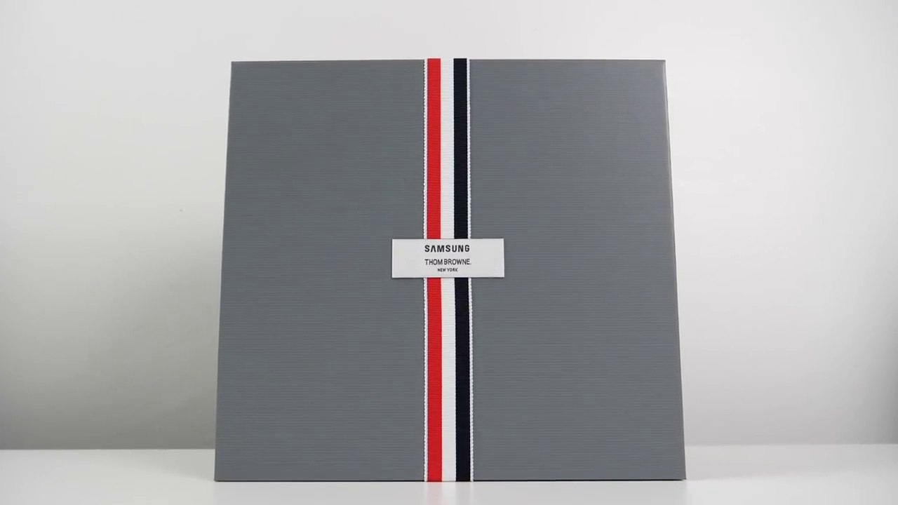 Samsung Galaxy Z Flip Thom Browne Edition Unboxing - $2480 Foldable Phone Box