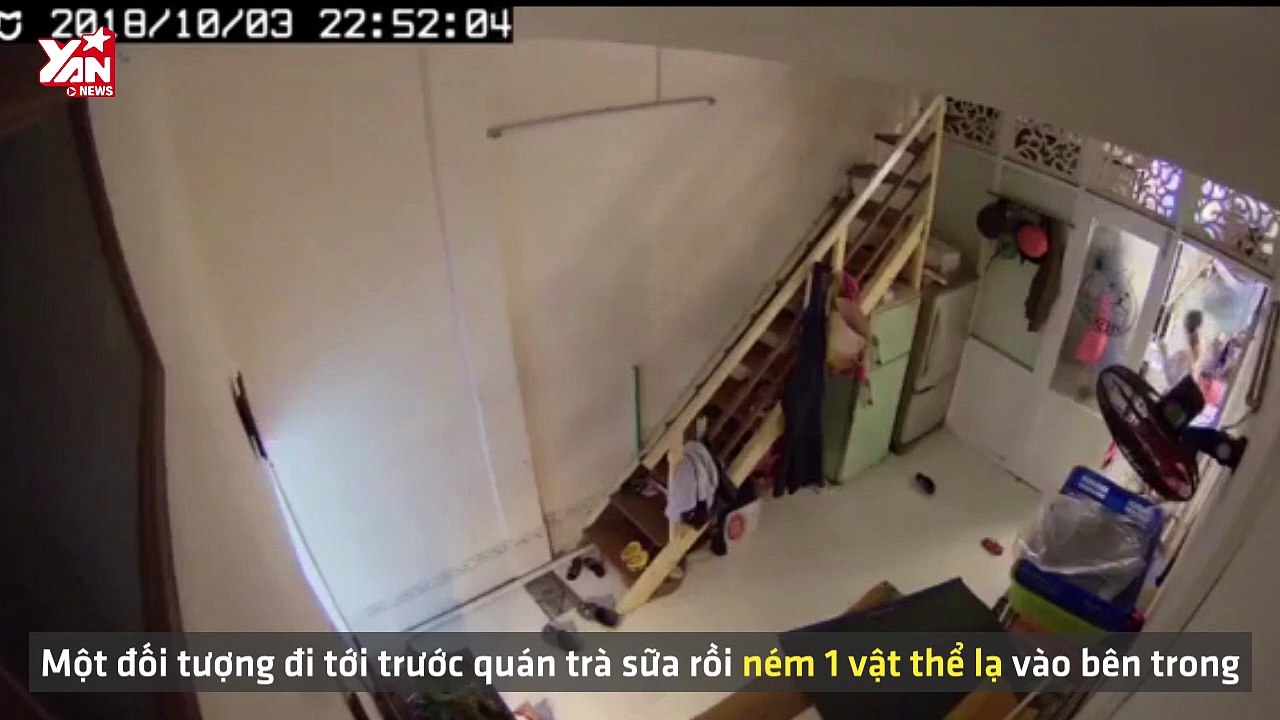 Nhân viên và khách tháo chạy khỏi quán trà sữa ở Sài Gòn bị ném vật thể lạ gây nổ