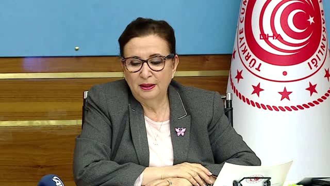 ANKARA Bakan Pekcan: Pandeminin etkilerinden yavaş yavaş sıyrılıyoruz