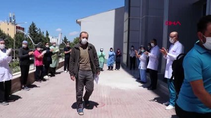 BURDUR-Koronavirüsü yendi, taburcu oldular