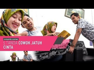 5 Tanda Cowok Jatuh Cinta