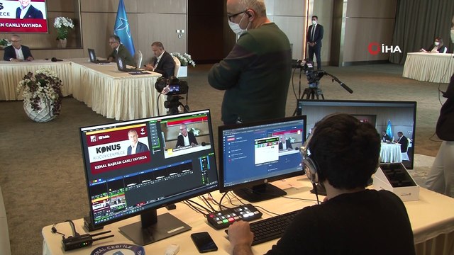 - Başkan Çebi vatandaşlardan gelen soruları cevapladı- Başkan Çebi sosyal medya üzerinden gelen soruları yanıtladı