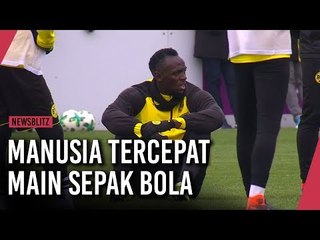 Aksi Manusia Tercepat Dunia Saat Main Sepak Bola