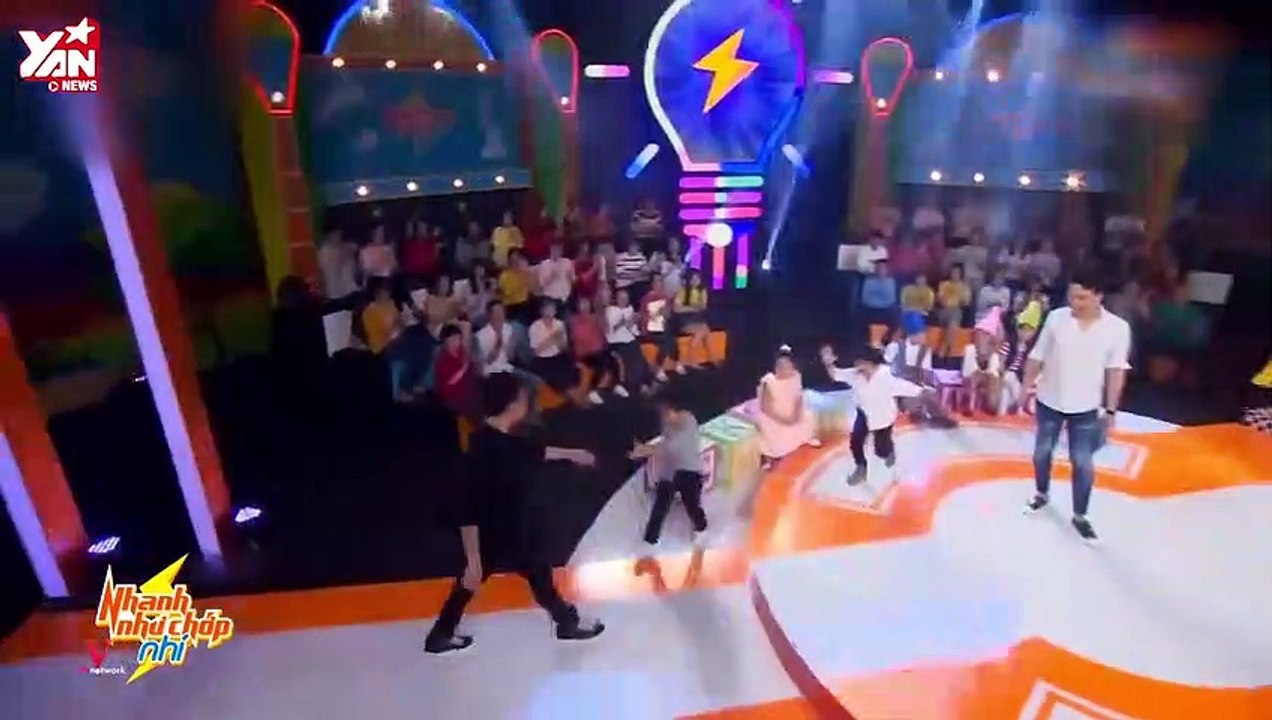 Anh Đức tái ngộ Trấn Thành cùng nhau phá đảo Nhanh Như Chớp Nhí ẵm chục triệu đem về