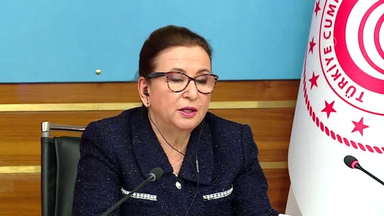 Bakan Pekcan'dan Türk Konseyine "yerel paralarla ticaret" çağrısı