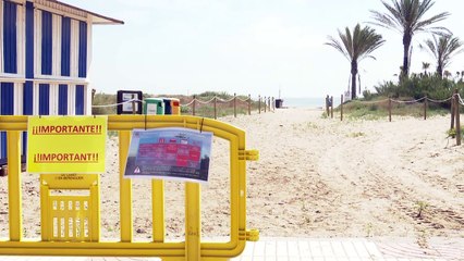 Canet d´en Berenguer prepara su playa para la desescalada